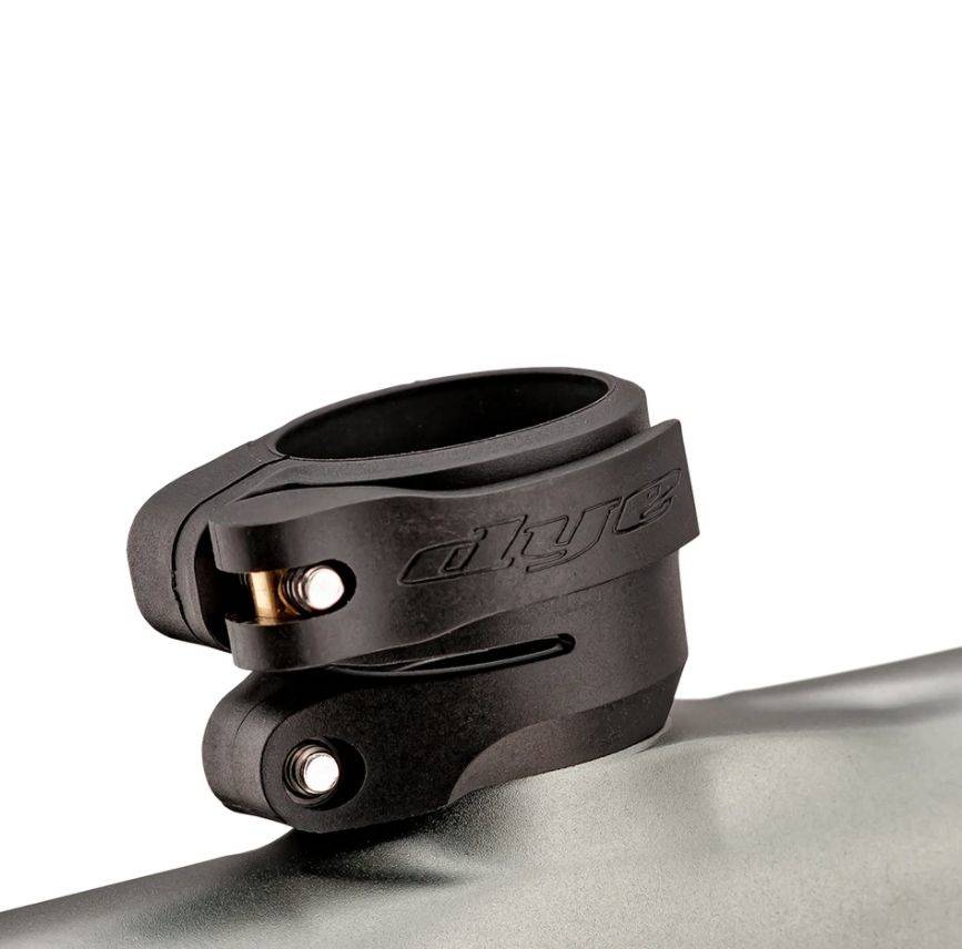 Dye Rize CZR Feedneck Black